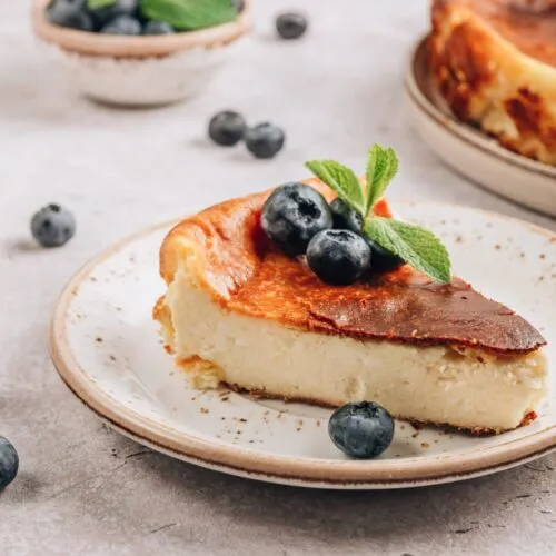 Cheesecake fit senza biscotti ai frutti di bosco