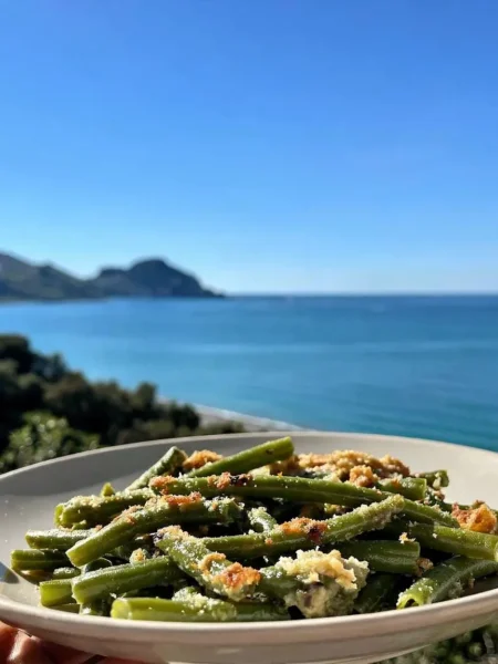 Fagiolini gratinati fit al forno con vista mare a Cefalù
