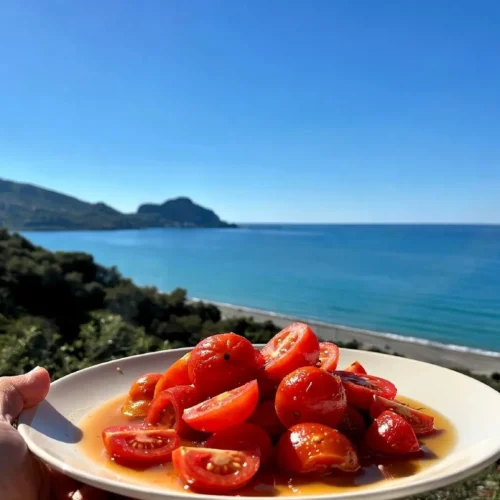 Pomodori marinati mediterranei