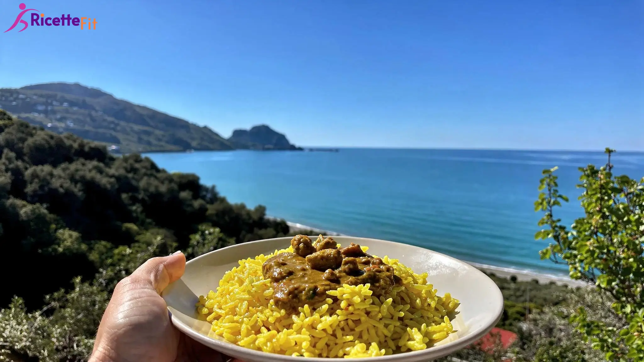 Riso al curry fit con pollo cremoso