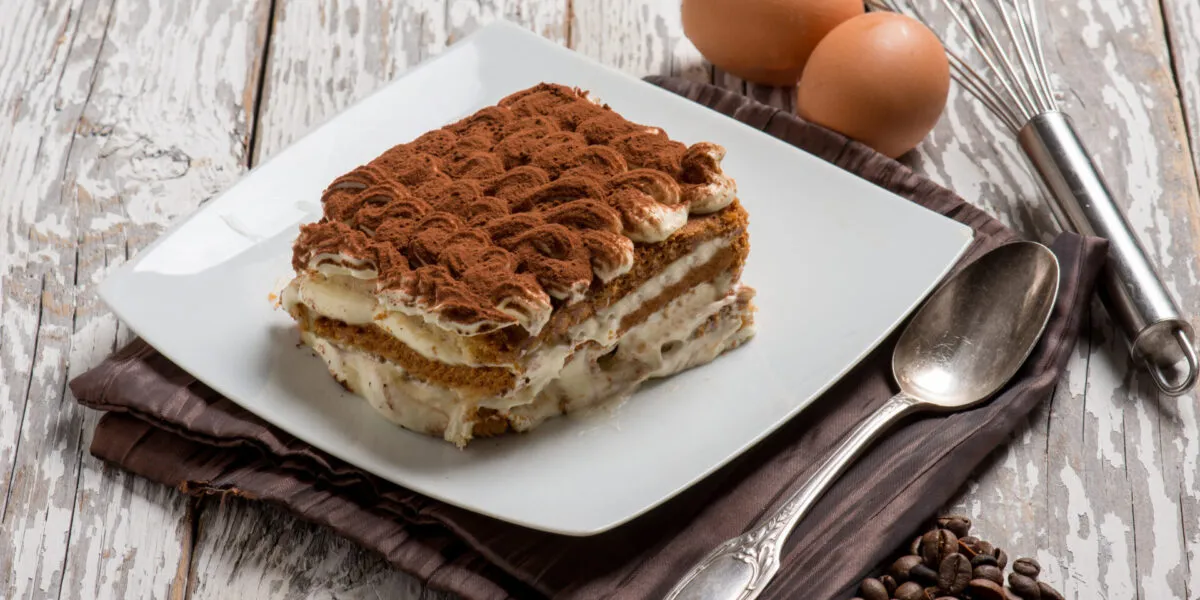 Varianti tiramisu fit leggere e cremose con cacao e crema allo yogurt