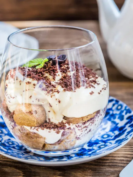 Tiramisù allo yogurt fit con cacao