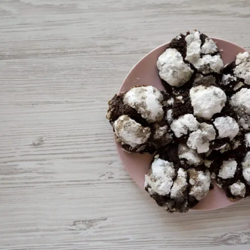 Meringhe fit al cocco e cioccolato fondente