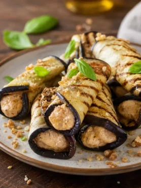 Involtini di melanzane grigliate con ricotta light, noci e basilico
