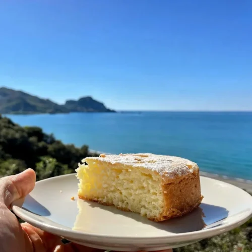 Torta semplice al limone senza zucchero