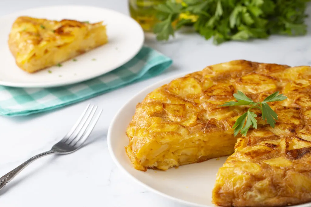 Gattò di patate light della cucina campana con crosta dorata e consistenza morbida, versione più leggera del classico napoletano.